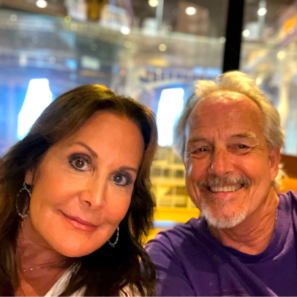 Meet your Poshers, Dave & Jeanne